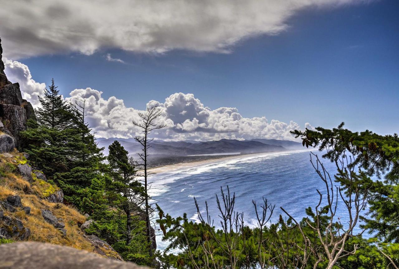 Oceanfront Escape With Pacific Views Surf And Explore Arch Cape Екстериор снимка